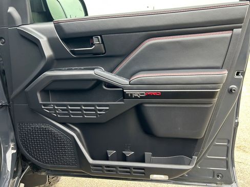 Used 2025 Toyota Tacoma TRD Pro image 25