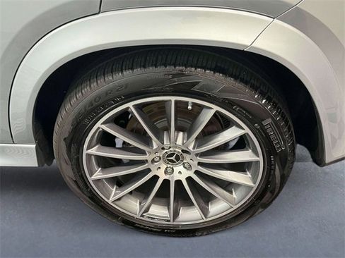 Certified 2024 Mercedes-Benz GLE 450 4MATIC image 11