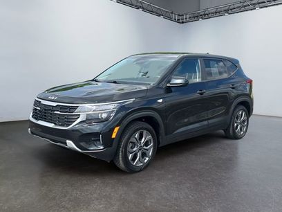 Used 2024 Kia Seltos LX