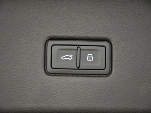 Certified 2023 Audi Q5 2.0T Premium Plus w/ Premium Plus Package image 58