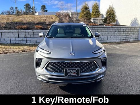 Certified 2024 Buick Encore GX Avenir w/ Avenir Convenience Package image 2