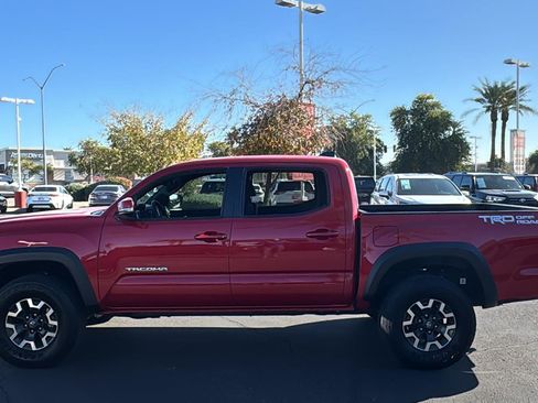 Used 2023 Toyota Tacoma TRD Sport image 4