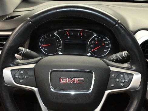 Used 2017 GMC Acadia SLT AWD/4WD image 13