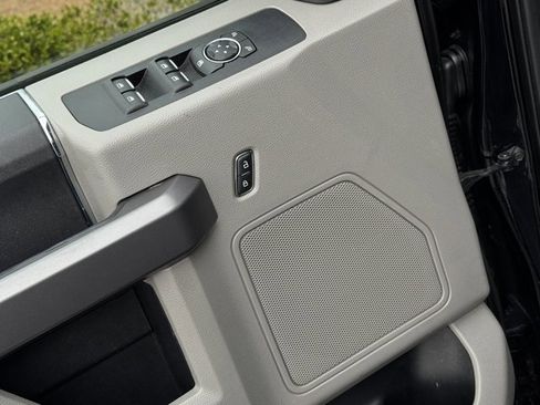 Used 2019 Ford F250 XLT image 31