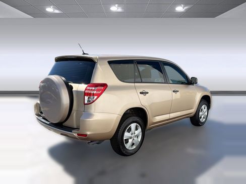 Used 2012 Toyota RAV4 FWD image 9