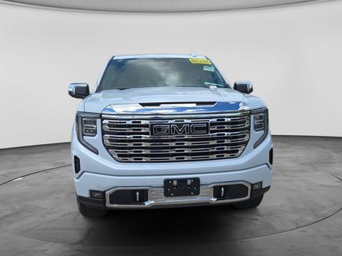 New 2026 GMC Sierra 1500 Denali w/ Technology Package AWD/4WD image 4