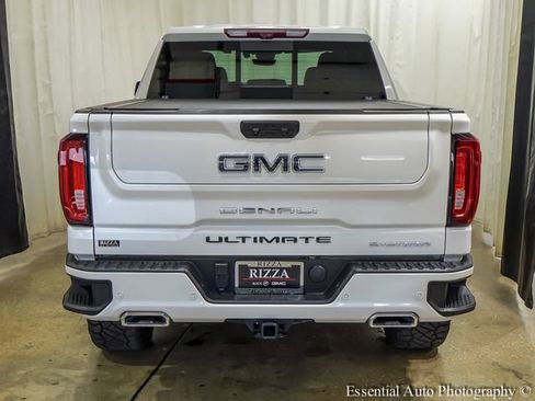 Used 2023 GMC Sierra 1500 Denali Ultimate AWD/4WD image 8