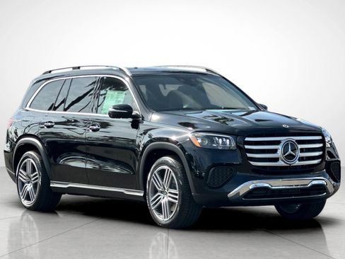 New 2026 Mercedes-Benz GLS 450 4MATIC image 29