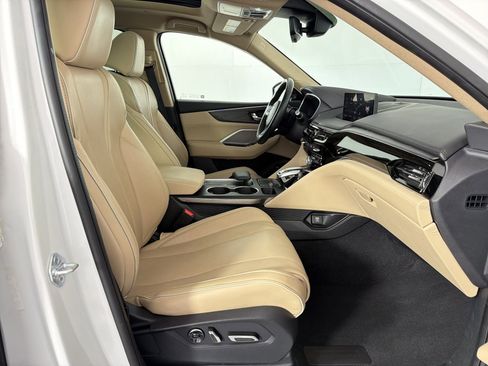 Used 2023 Acura MDX SH-AWD w/ Advance Package image 30