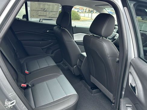 New 2026 Chevrolet Trax LT w/ Driver Confidence Package image 11