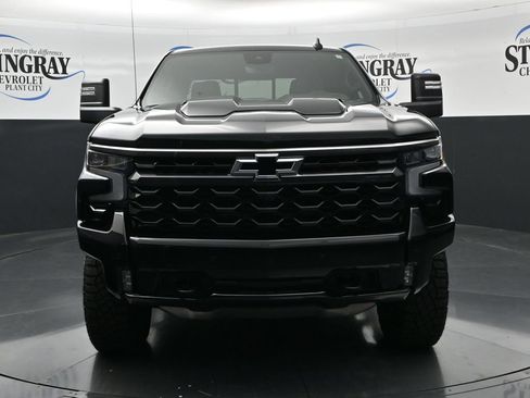 Used 2025 Chevrolet Silverado 1500 ZR2 w/ Technology Package AWD/4WD image 2