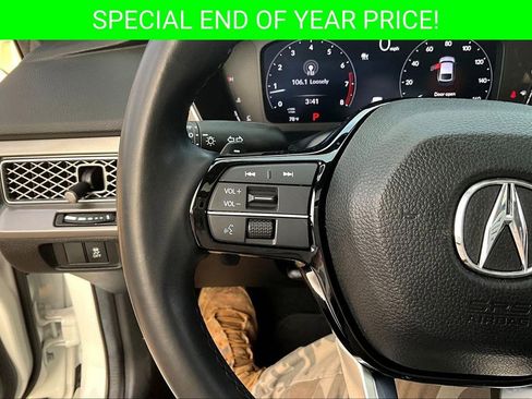 Used 2024 Acura Integra image 11