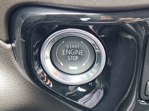 New 2026 GMC Sierra 1500 SLT w/ SLT Premium Package image 26