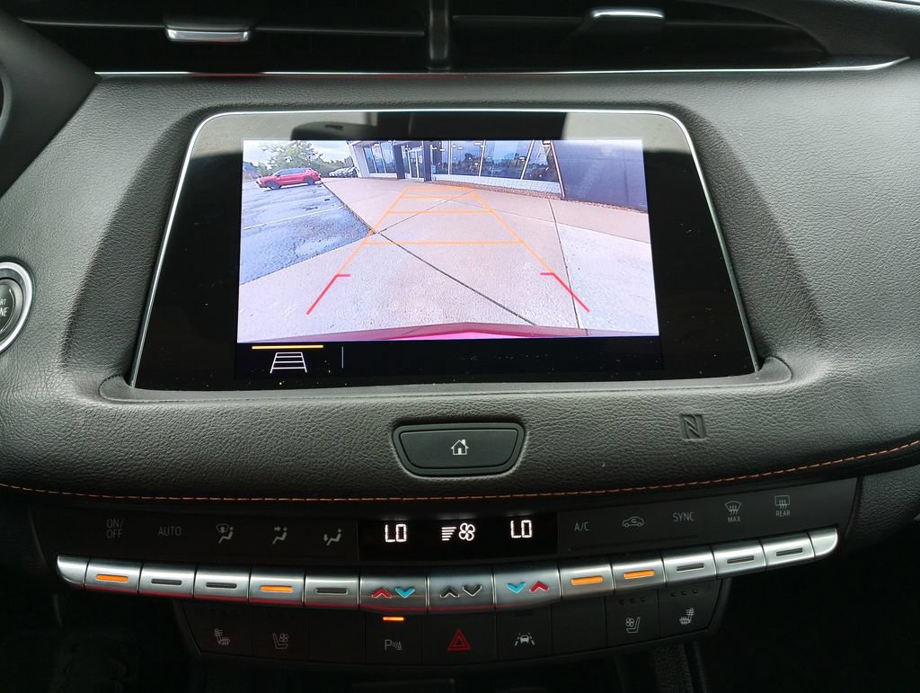 Used 2019 Cadillac XT4 Sport AWD/4WD image 4