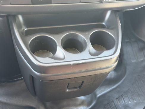 Used 2024 Chevrolet Express 2500 w/ Driver Convenience Package image 15