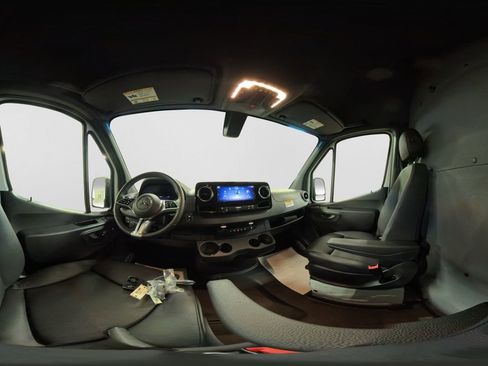Used 2024 Mercedes-Benz eSprinter 170 Cargo w/ Dashboard Charging Package image 46