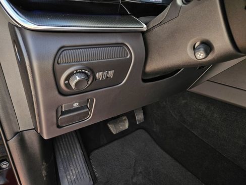 New 2026 Jeep Grand Wagoneer L Summit AWD/4WD image 16