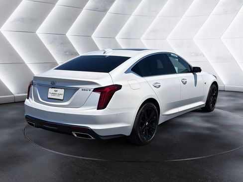 Used 2025 Cadillac CT5 Premium Luxury RWD image 5