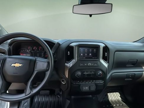 Used 2025 Chevrolet Silverado 1500 W/T RWD image 17