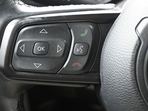 Used 2022 Jeep Wrangler Unlimited Sport image 24