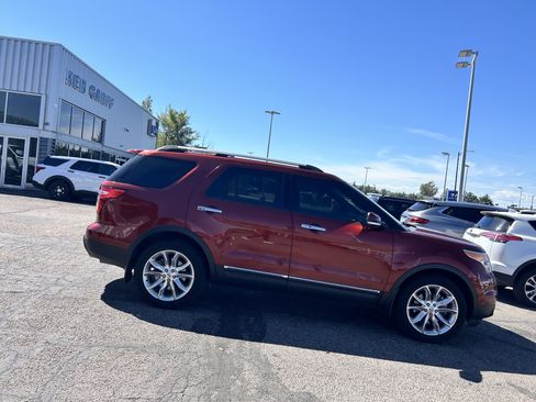 Used 2014 Ford Explorer Limited w/ Equipment Group 302A AWD/4WD image 6