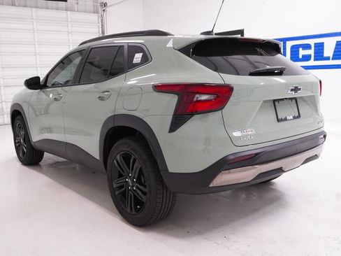 New 2026 Chevrolet Trax ACTIV w/ Driver Confidence Package FWD image 9