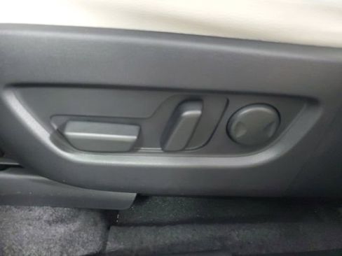 Certified 2025 MAZDA CX-90 3.3 Turbo w/ Premium Plus Pkg image 22