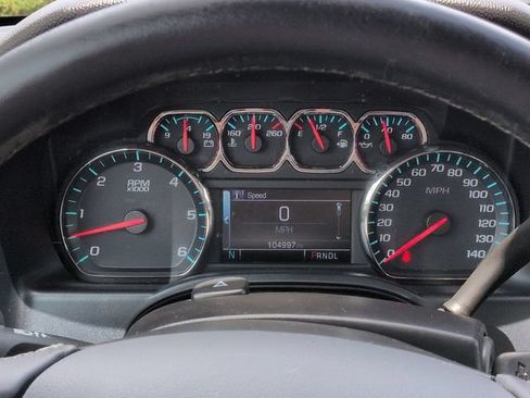 Used 2018 Chevrolet Silverado 1500 LT RWD image 24