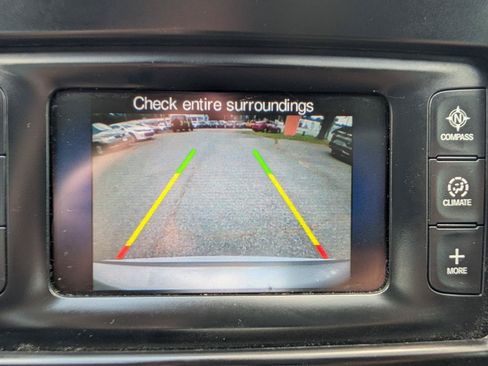 Used 2015 Chrysler 200 S w/ Comfort Group FWD image 25