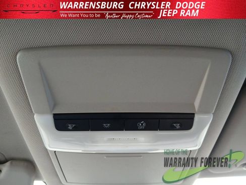 Used 2024 Nissan Rogue S FWD image 27