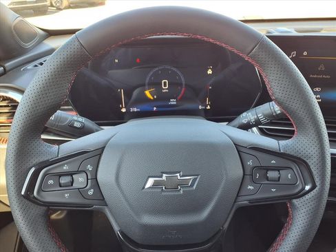 New 2026 Chevrolet Trax RS w/ Sunroof Package image 20