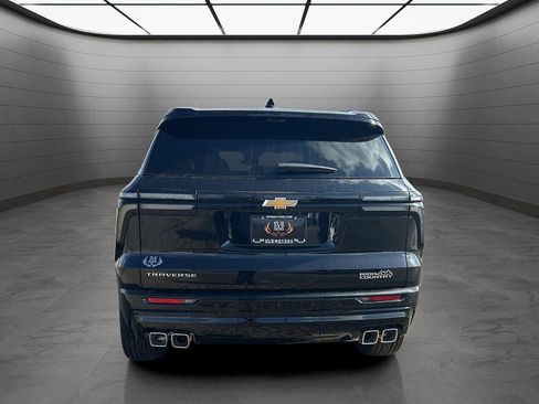 New 2026 Chevrolet Traverse High Country FWD image 5