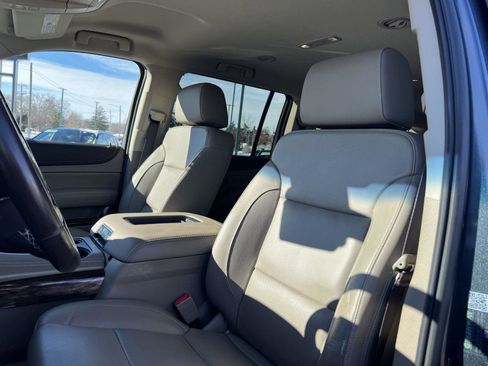 Used 2020 GMC Yukon XL SLT image 40