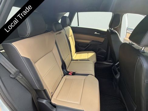 Used 2021 Volkswagen Atlas Cross Sport SE w/ V6 Towing Package FWD image 13