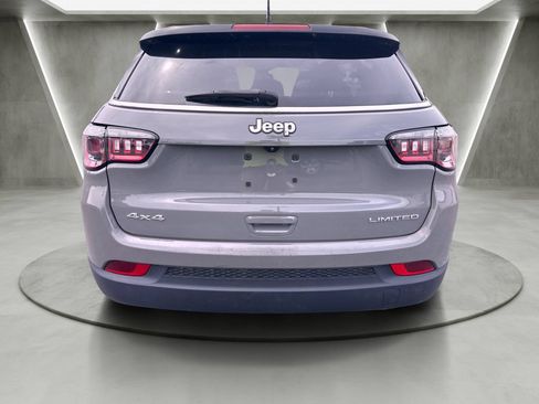 Used 2022 Jeep Compass Limited w/ Sun and Sound Group AWD/4WD image 8