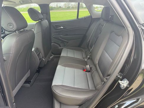 New 2026 Chevrolet Trax LT image 15