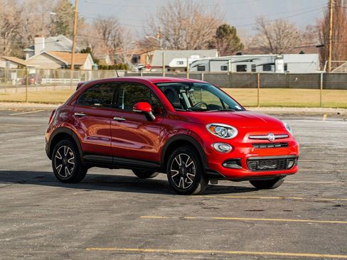 Used 2017 FIAT 500X Pop w/ Pop Popular Equipment Package image 3