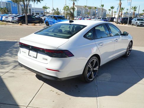 Used 2026 Honda Accord SE image 10