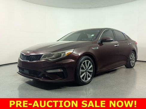 Used 2019 Kia Optima EX image 3