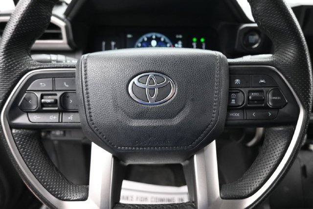 Used 2024 Toyota Tacoma SR5 w/ SR5 Upgrade Package AWD/4WD image 14