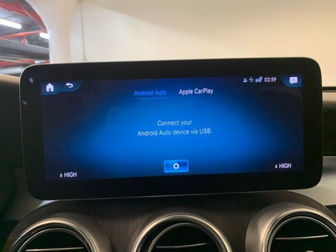 Used 2022 Mercedes-Benz GLC 300 4MATIC image 31
