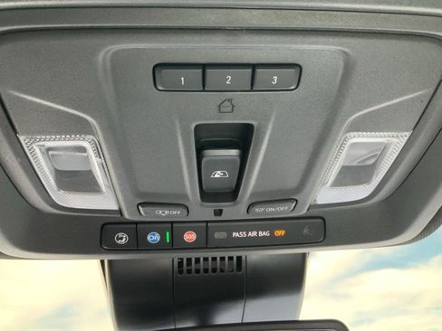 Used 2023 Chevrolet Silverado 1500 High Country image 56