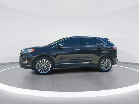 Used 2020 Ford Edge Titanium w/ Equipment Group 301A FWD image 5