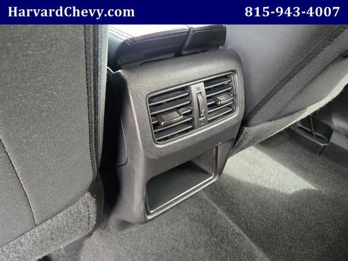 Used 2024 Nissan Rogue S AWD/4WD image 27