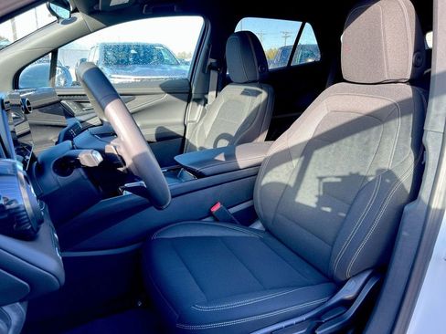 New 2026 Chevrolet Blazer EV LT image 16