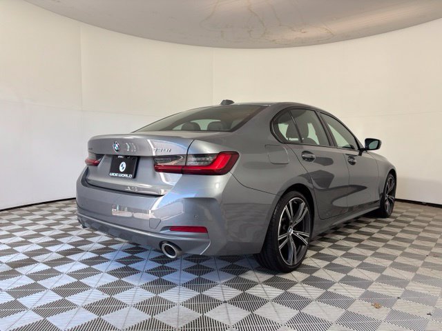 Used 2023 BMW 330i xDrive Sedan w/ Premium Package AWD/4WD image 7
