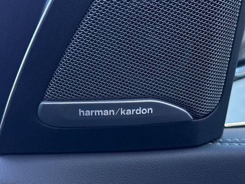 New 2026 BMW X7 M60i w/ Executive Package image 20