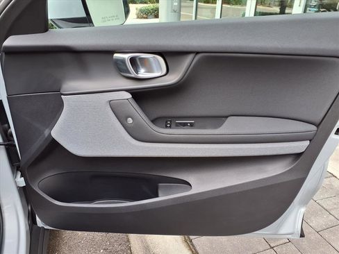 Used 2023 Polestar Polestar 2 image 13