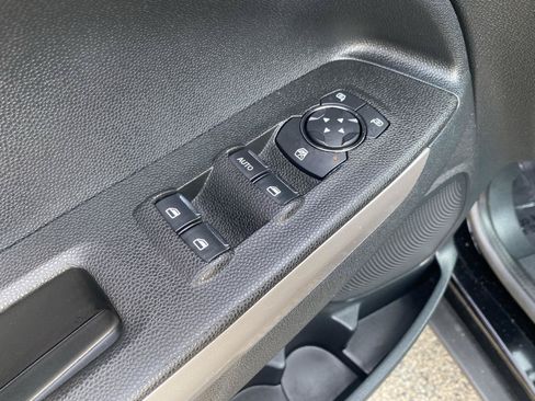 Used 2021 Ford EcoSport Titanium AWD/4WD image 16