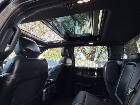 Used 2017 Ford F150 Raptor w/ Equipment Group 802A Luxury image 7